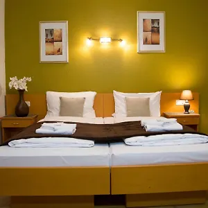 Hotel Garni Roedelheimer Hof, Frankfurt am Main